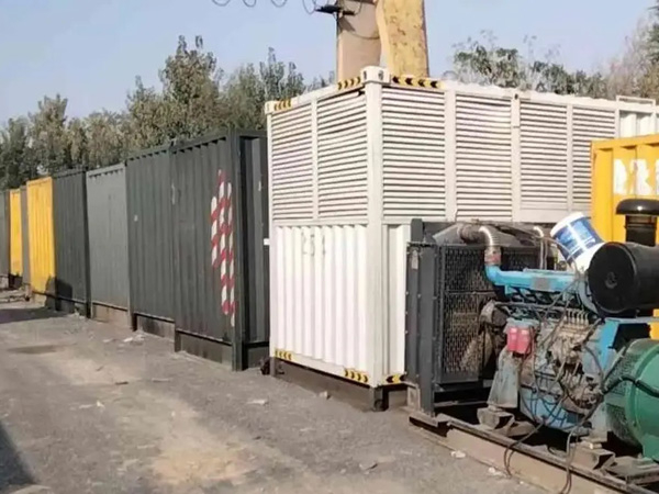 金昌200KW柴油发电机机组每小时油耗是多少?